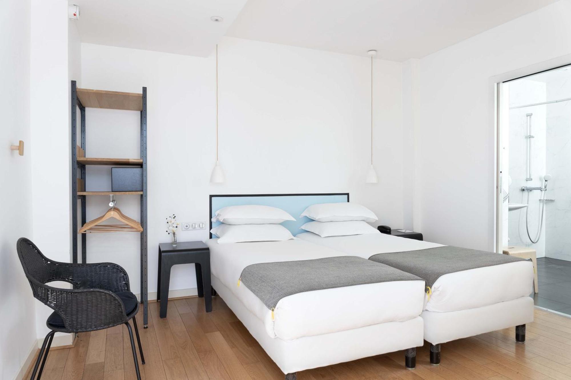 Family Room 2 Bedrooms